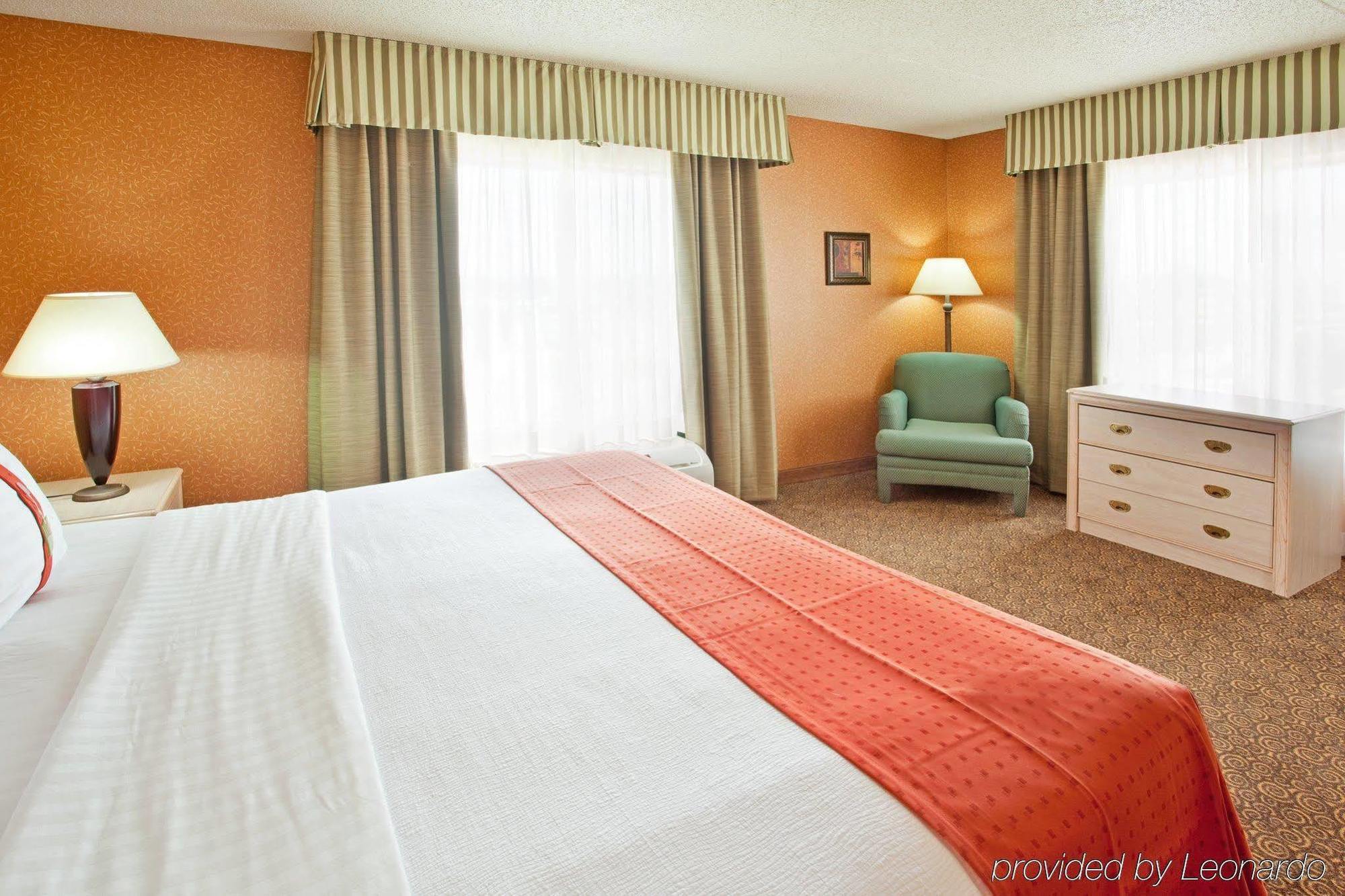 Holiday Inn & Suites Bolingbrook, An Ihg Hotel Bilik gambar